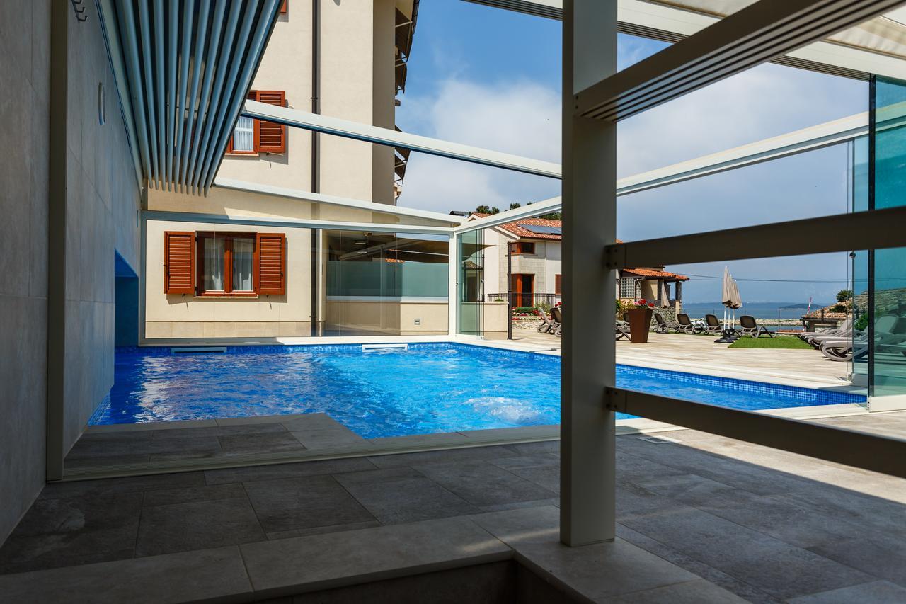 Villa Aria Malinska Luaran gambar
